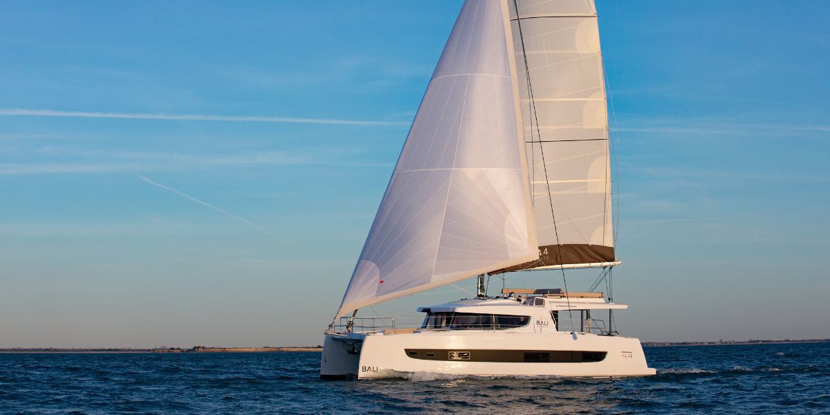 Bali Catamaran Comparison - Bali 4.4