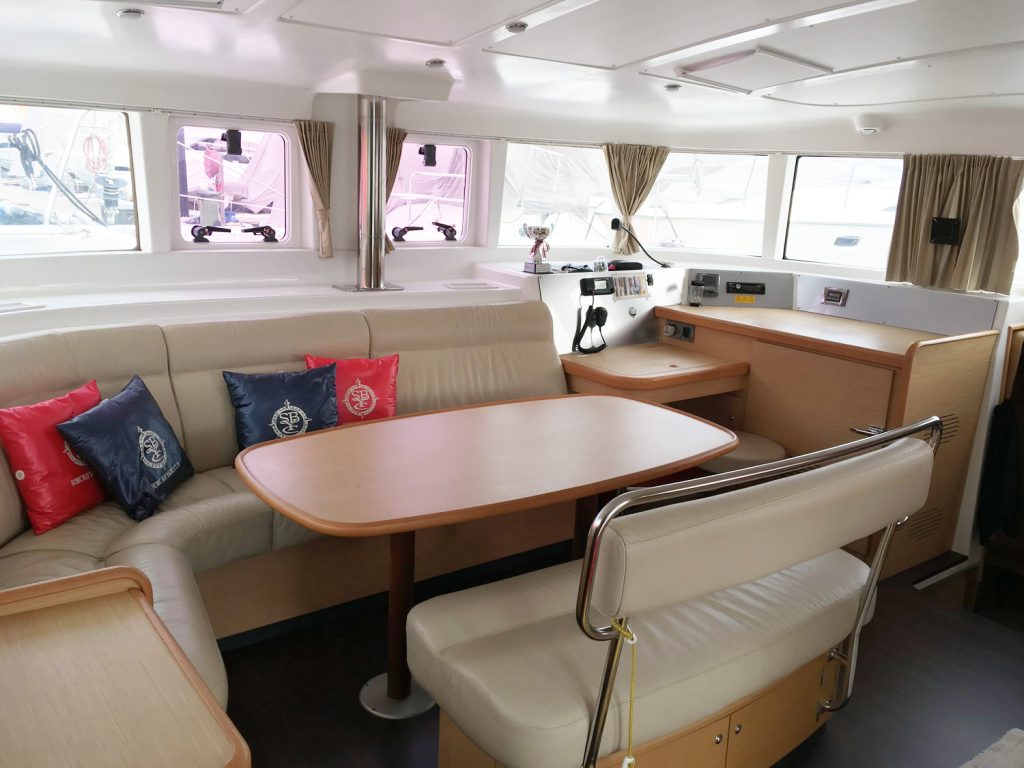 Lagoon 440