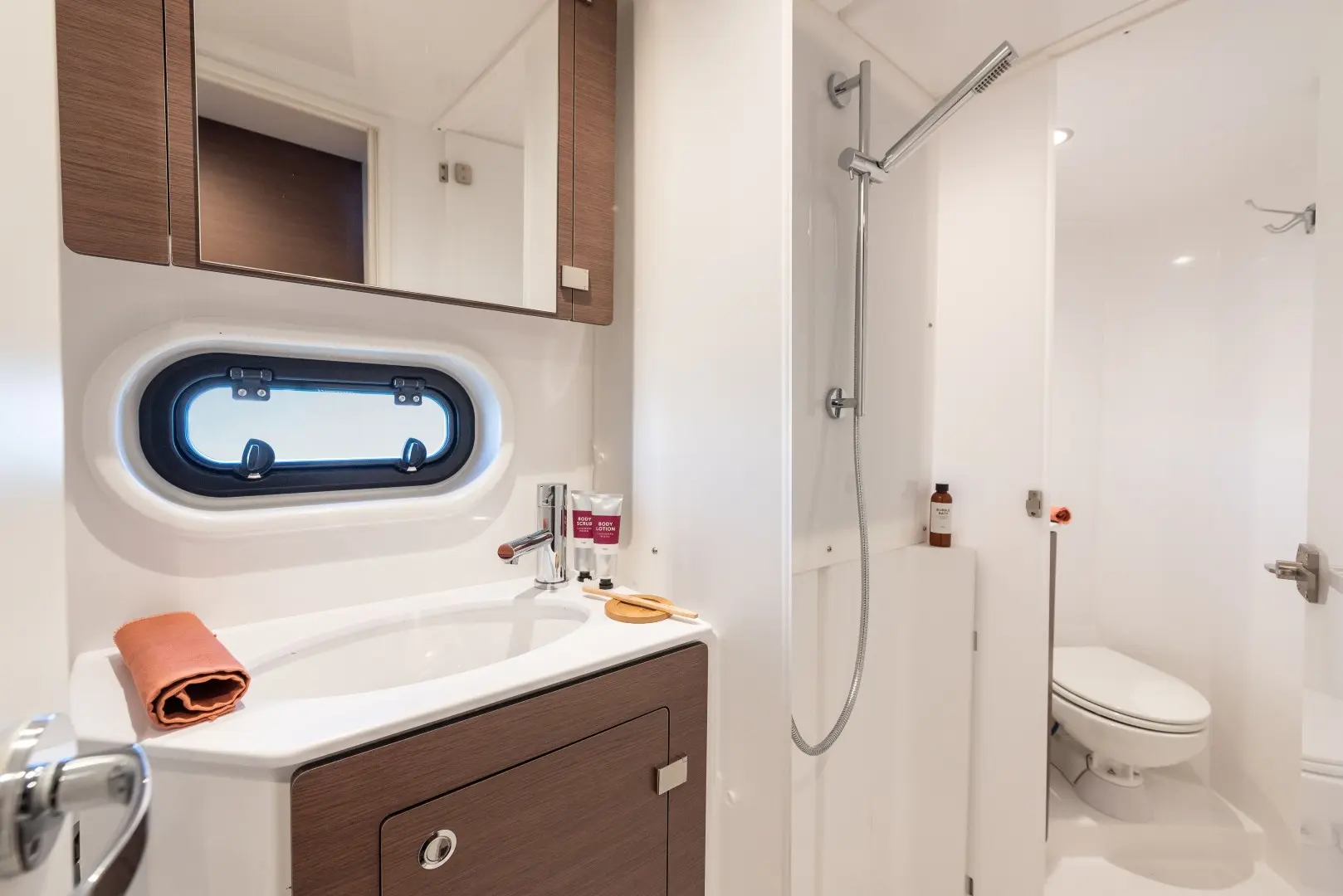 bali42_011@bali_catamarans-@rizonphotography.jpg