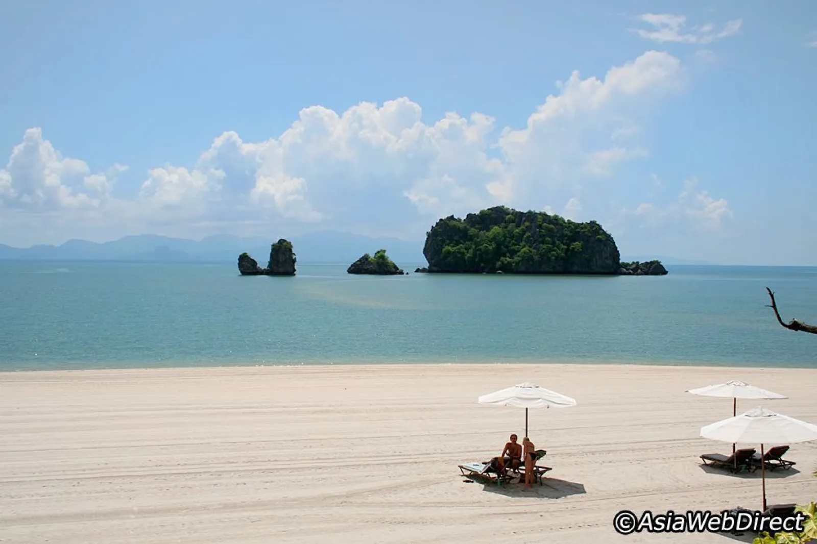3 Great reasons for do a Langkawi Yacht Charter