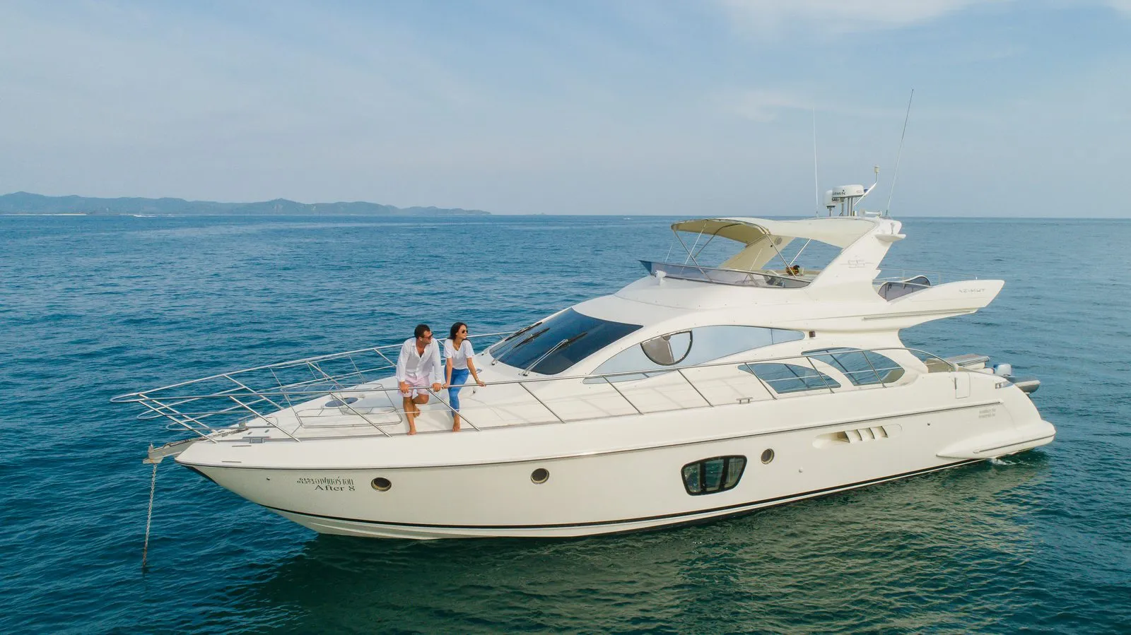 Best Ever Day Charter Deal on 55ft M/Y AFTER 8