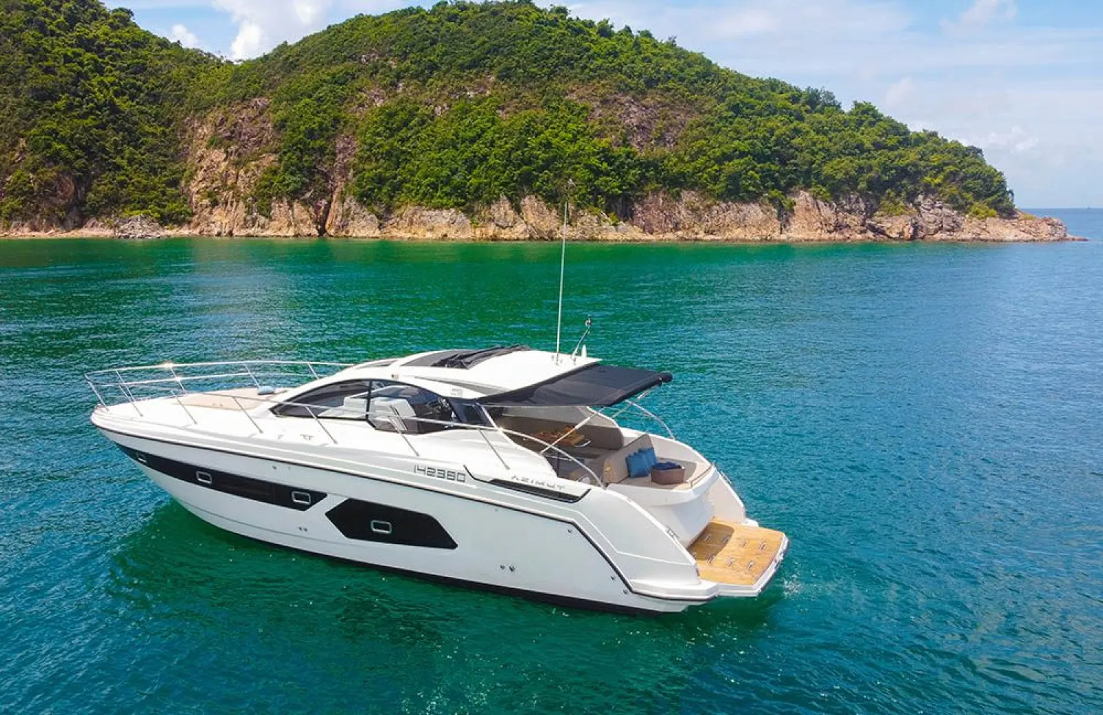 Celebrate Birthdays and Anniversaries in Hong Kong on board the New Fleet Addition Azimut 43, with a Special Treat from us