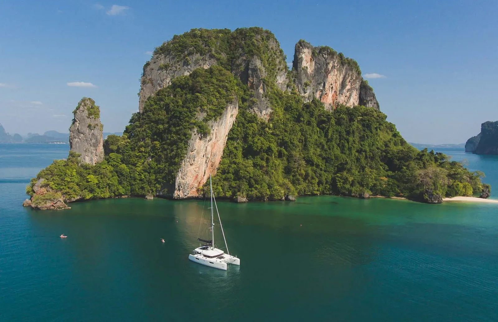 Enjoy Phuket with the New ‘Phuket Discovery’ Charter with 30% Price Reduction