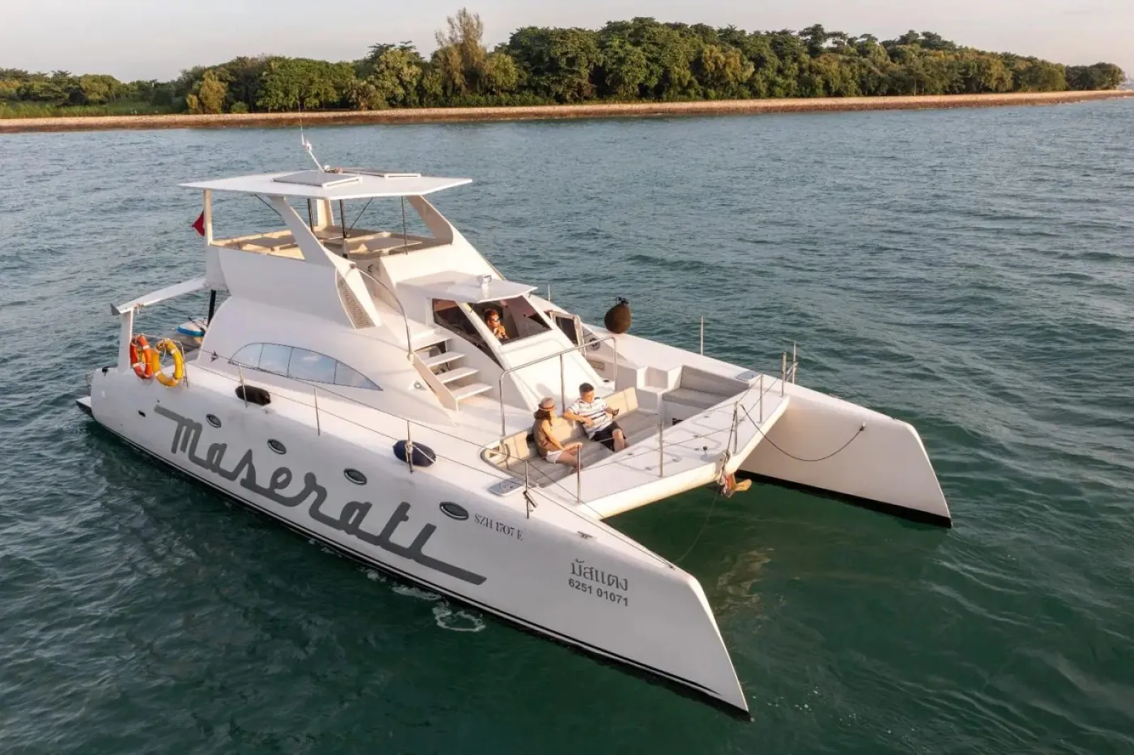Experience Singapore Yacht Charter Packages on Maserati Yachts