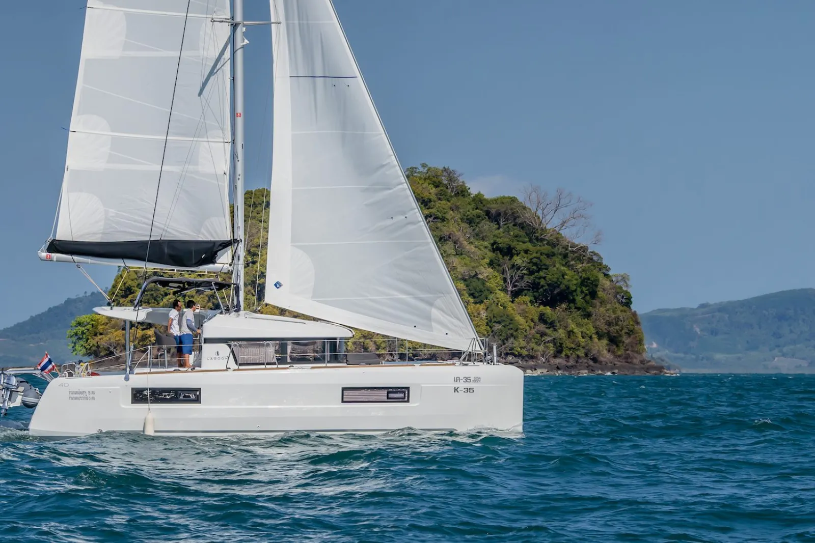 Hands On The Wheel with 20% off on All Phuket Bareboat Charters