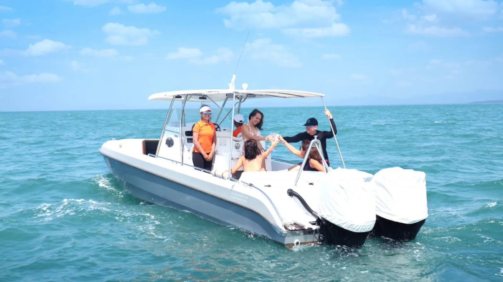 Lagoon 420 joins Hong Kong Charter Fleet