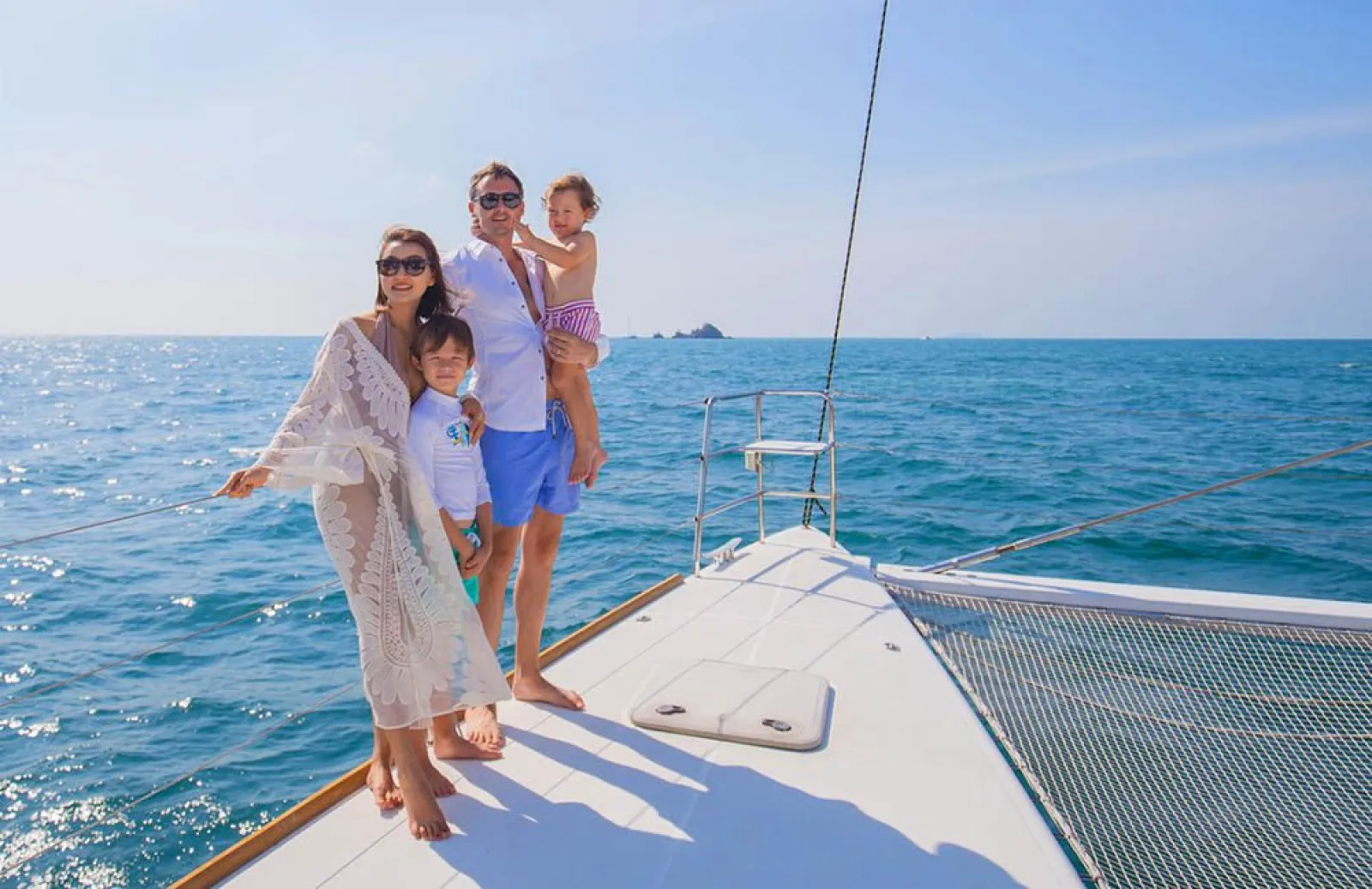 Lagoon 52 Blue Moon Receives Stellar Client Review on her Recent Phuket Charter
