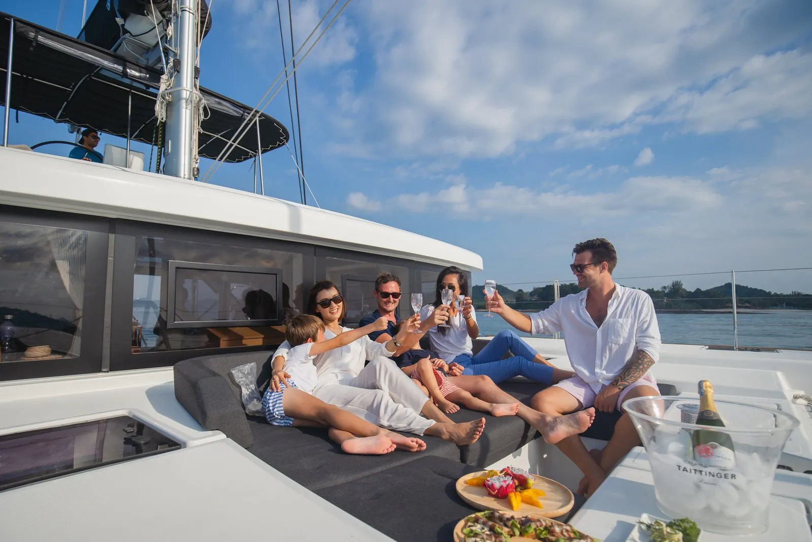 Luxury catamaran BLUE MOON offers Special Deals for charters in March in Phuket!