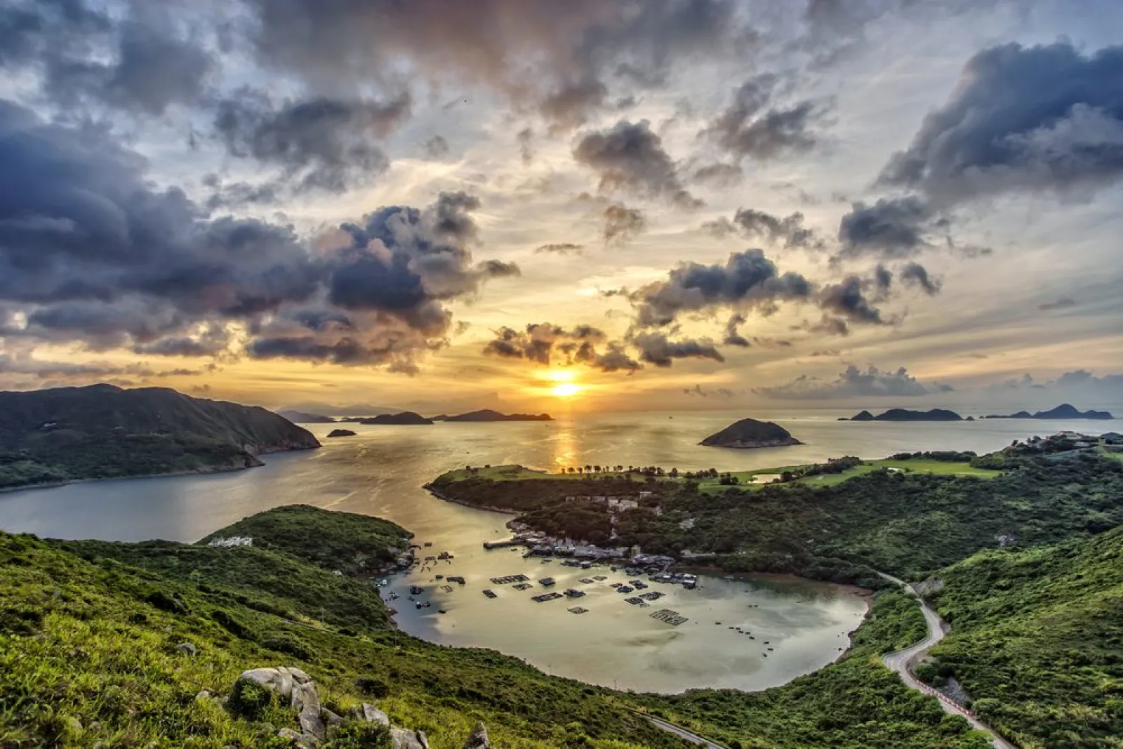 New charter yachts for Hong Kong now in the fleet – plenty of options to choose from