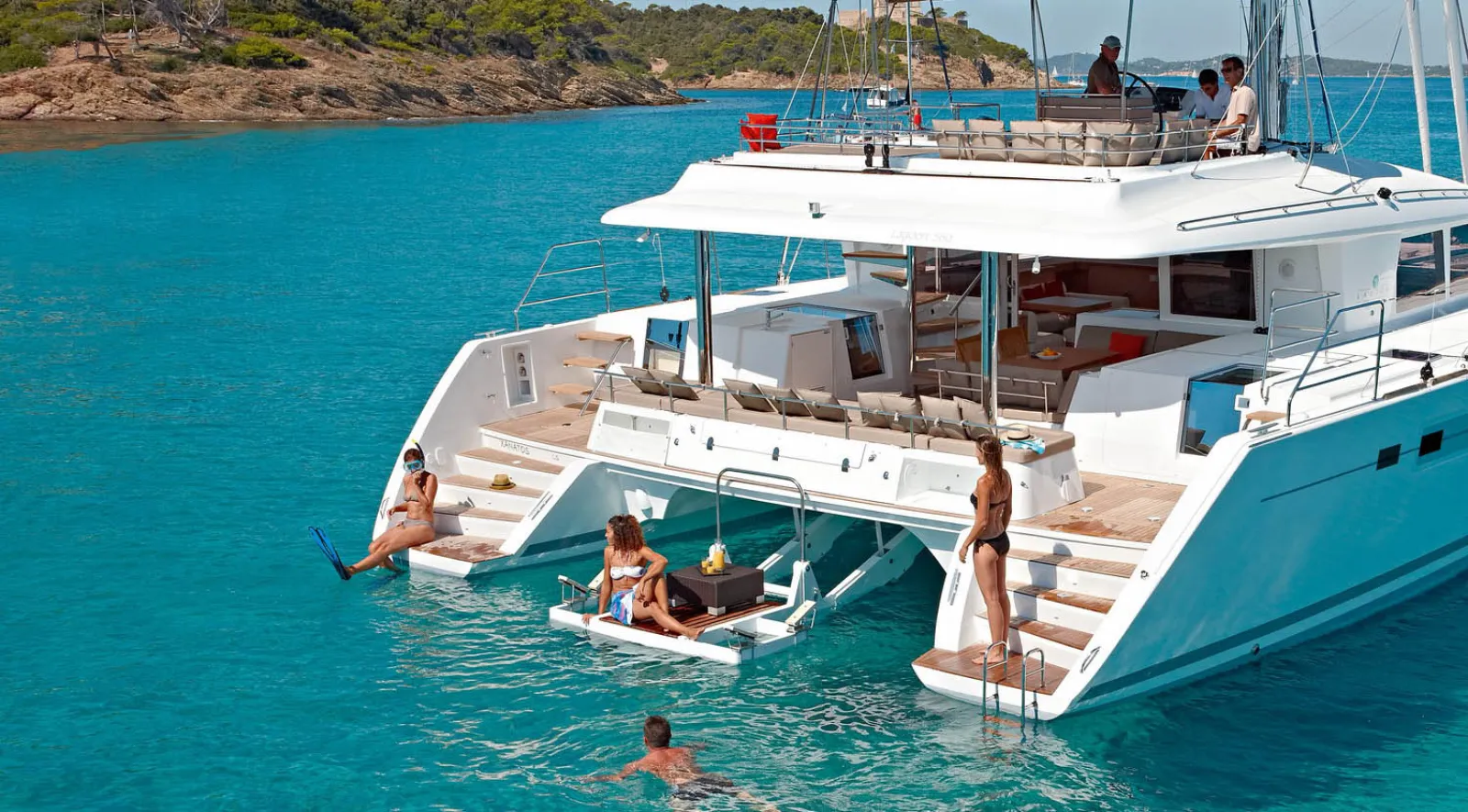New Lagoon 560 SY OOSEVEN joins the charter fleet in Phuket, open for bookings