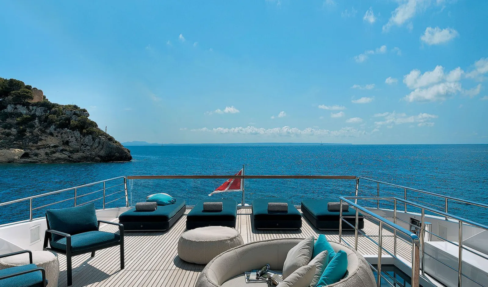 Simpson Yacht Charter activates Yacht Investment programmes for yacht owners