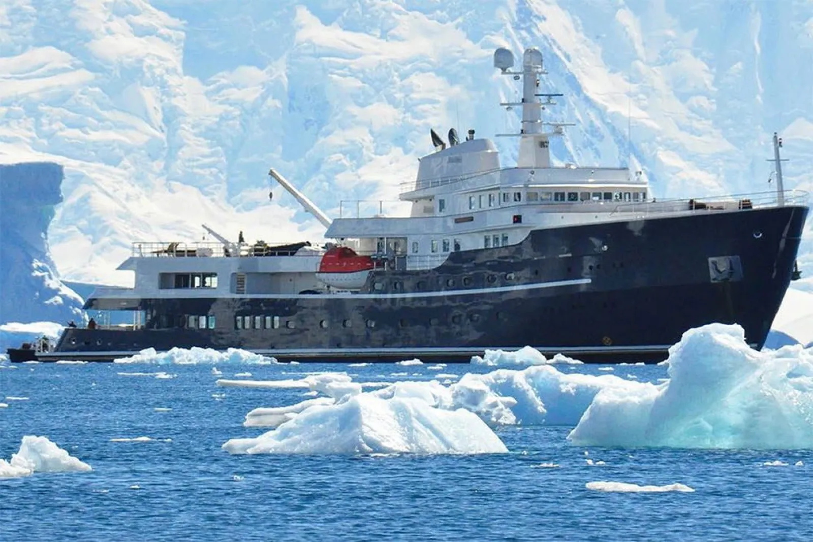 South Pole charter destination now available for extreme experiences