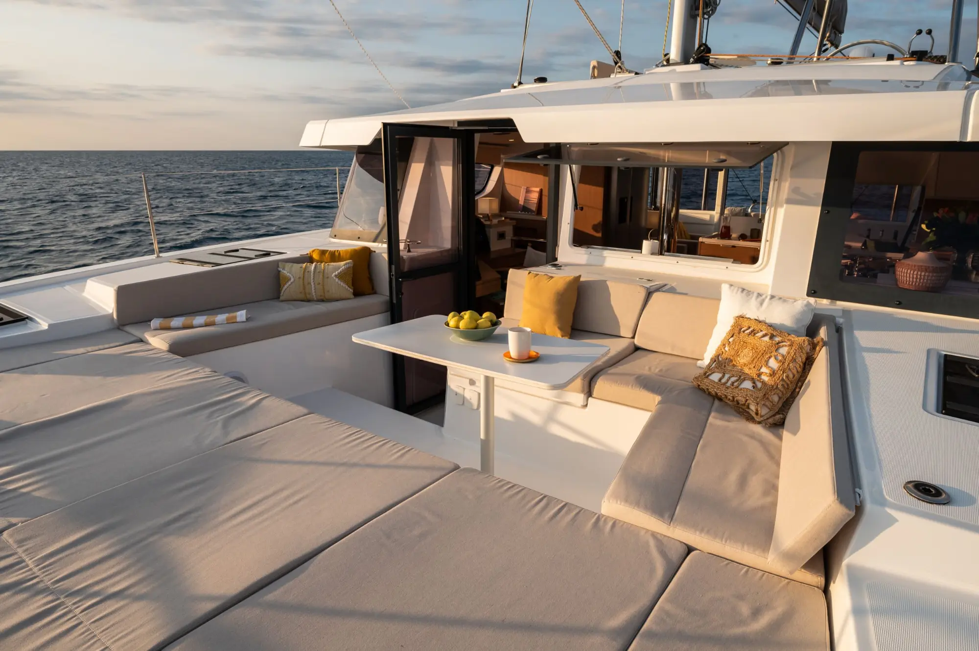 bali-4.4-forward-seating-.jpg