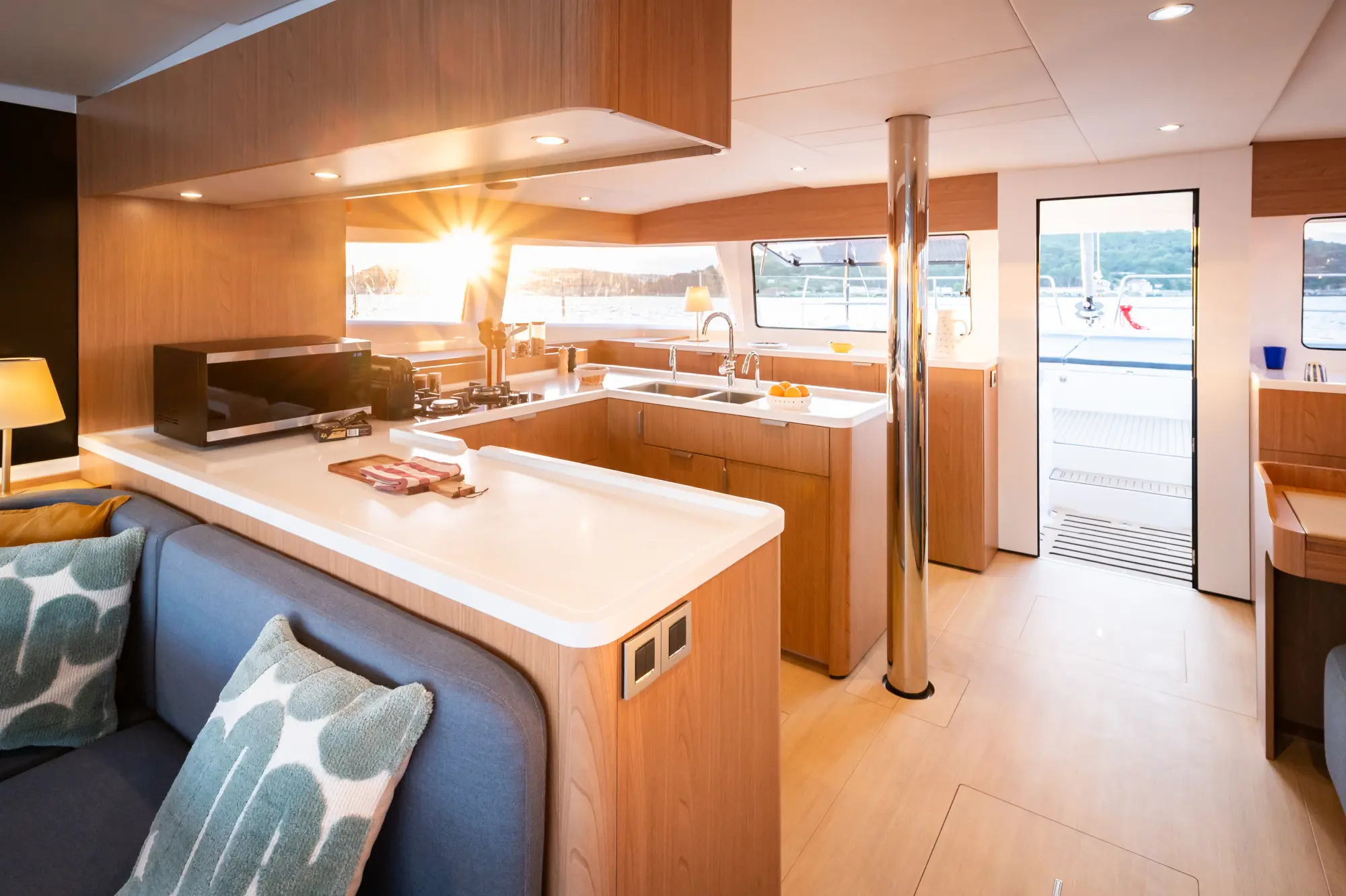 bali-5.2-galley.jpg