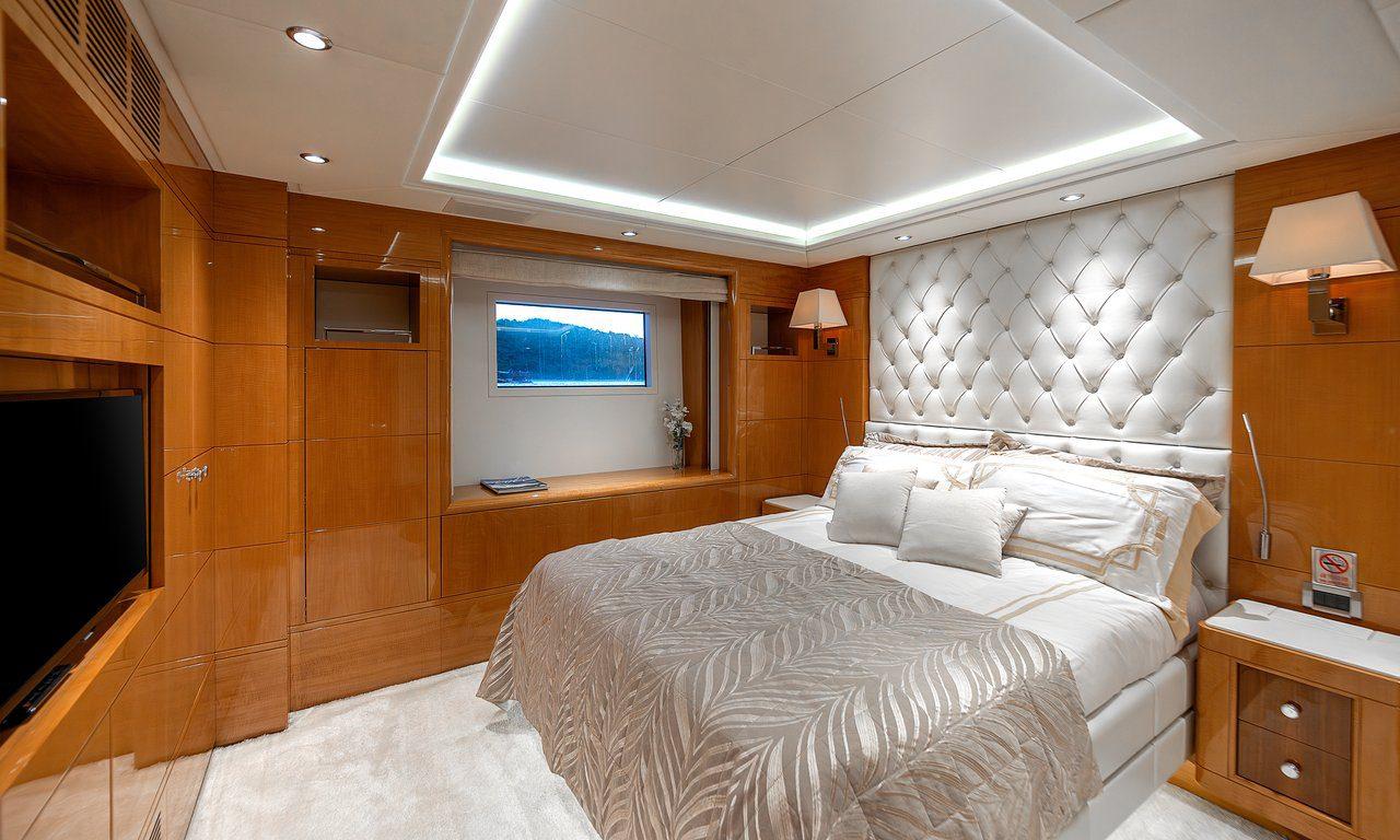 Benetti 132 Supreme Asia Poseidon