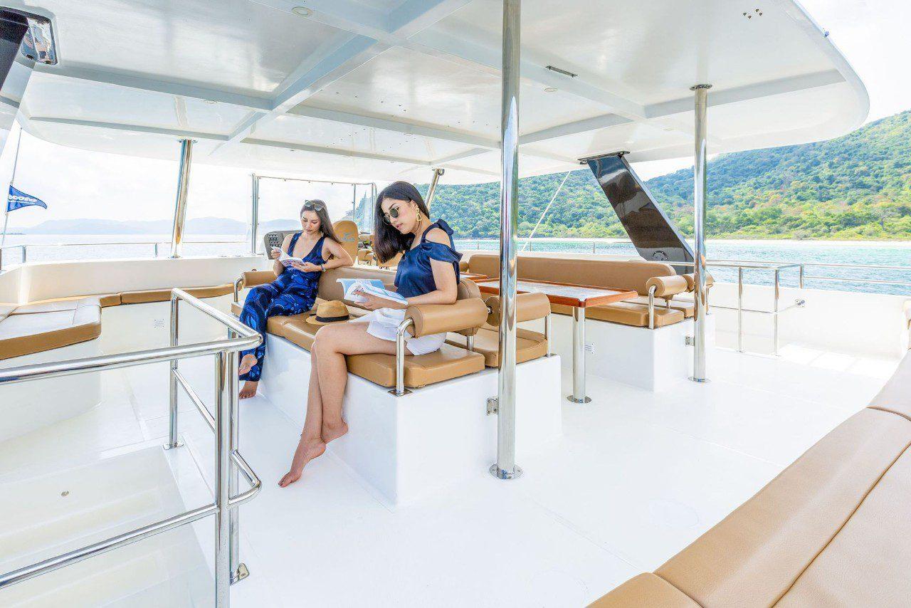 Fortuna Power Catamaran