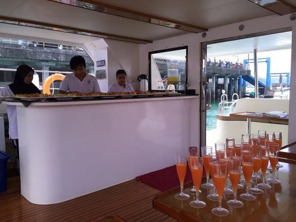 Fortuna Power Catamaran photo 16
