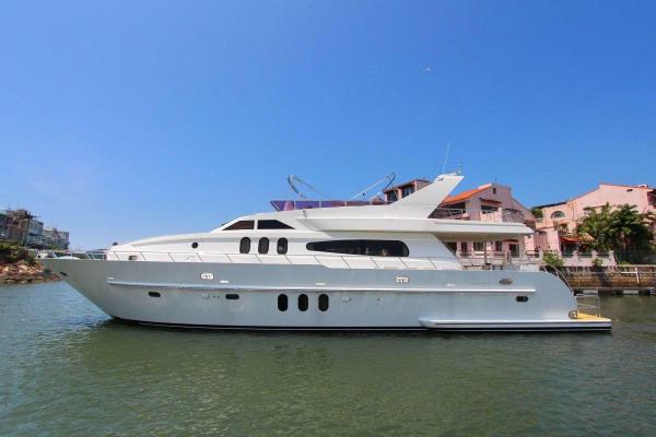 Infinity 75 photo 1