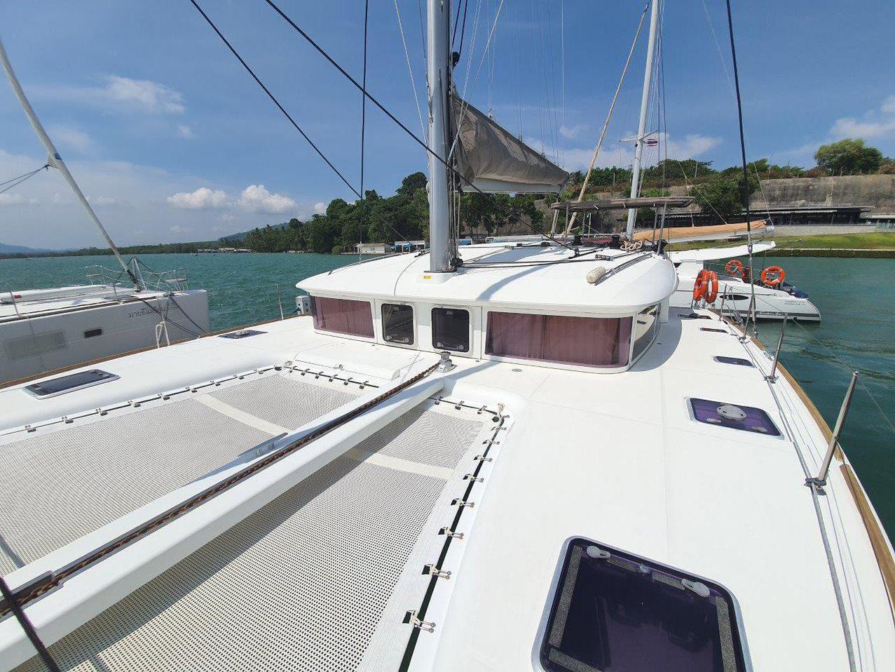 Lagoon 400 S2 – 4 cabins