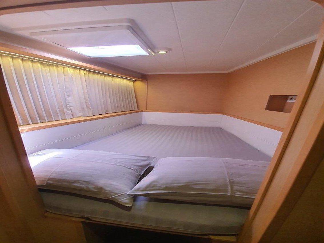 Lagoon 400 S2 – 4 cabins