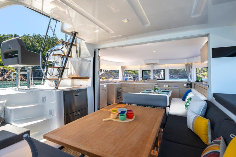 Lagoon 43 Cloud Dancer2