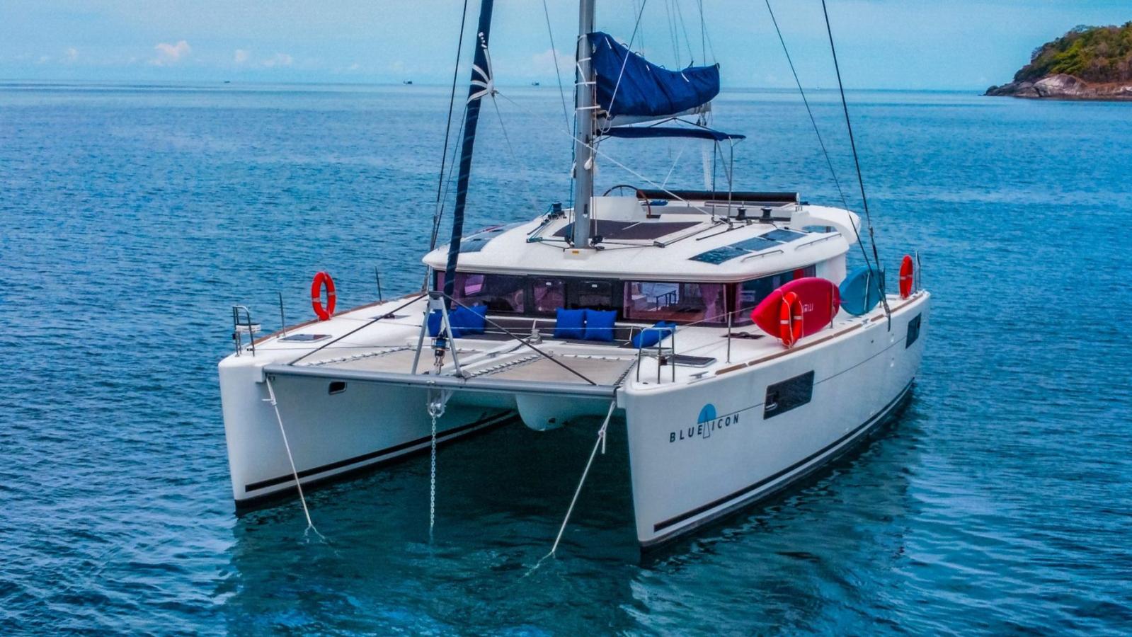 Lagoon 450F