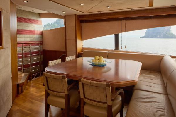 Major Affair Sunseeker 90 photo 16