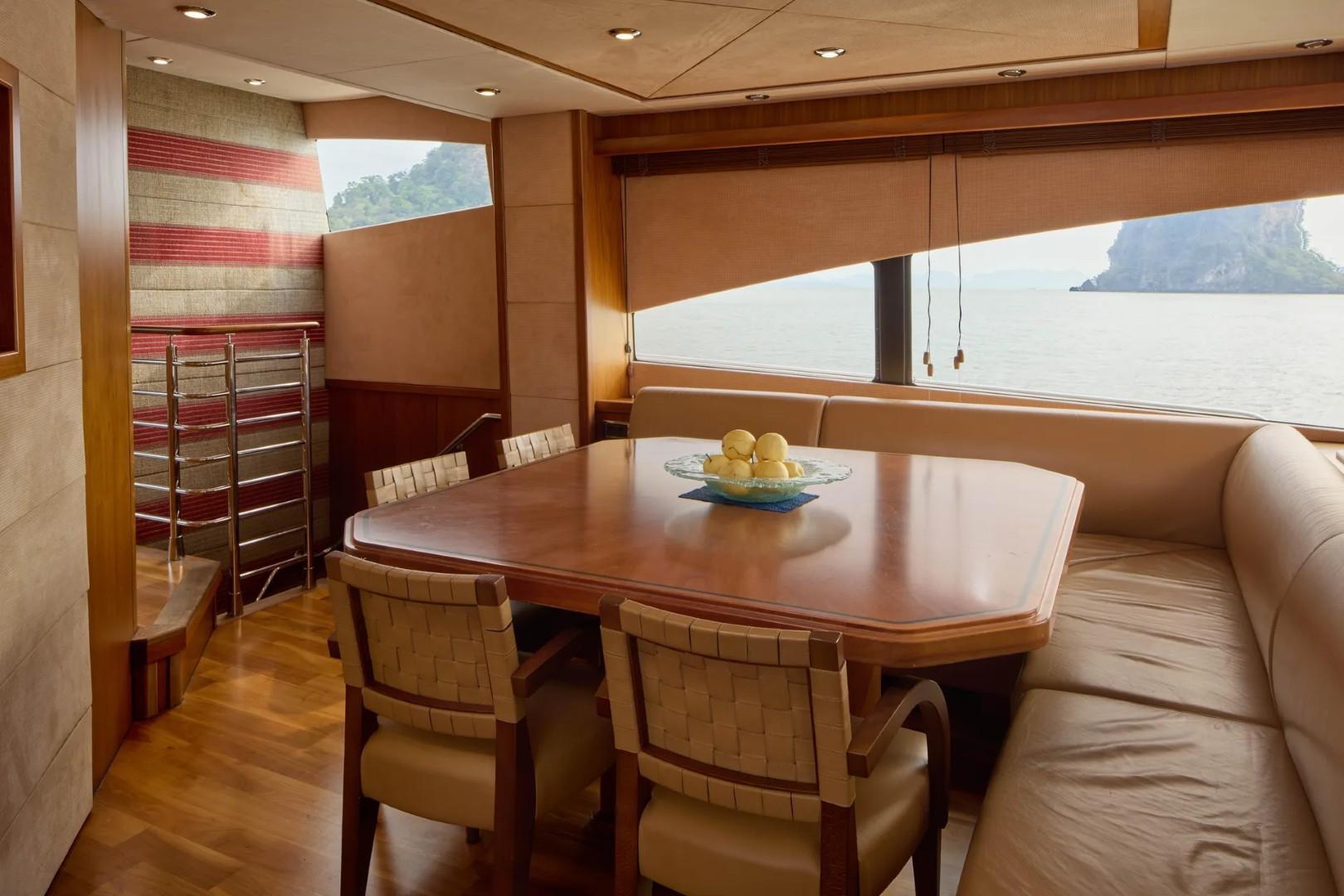 Major Affair Sunseeker 90