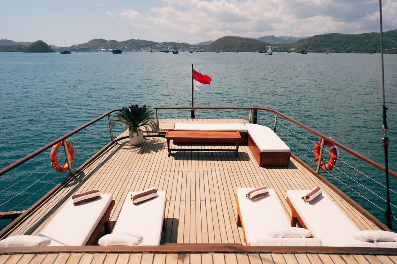 Nayara Cruise