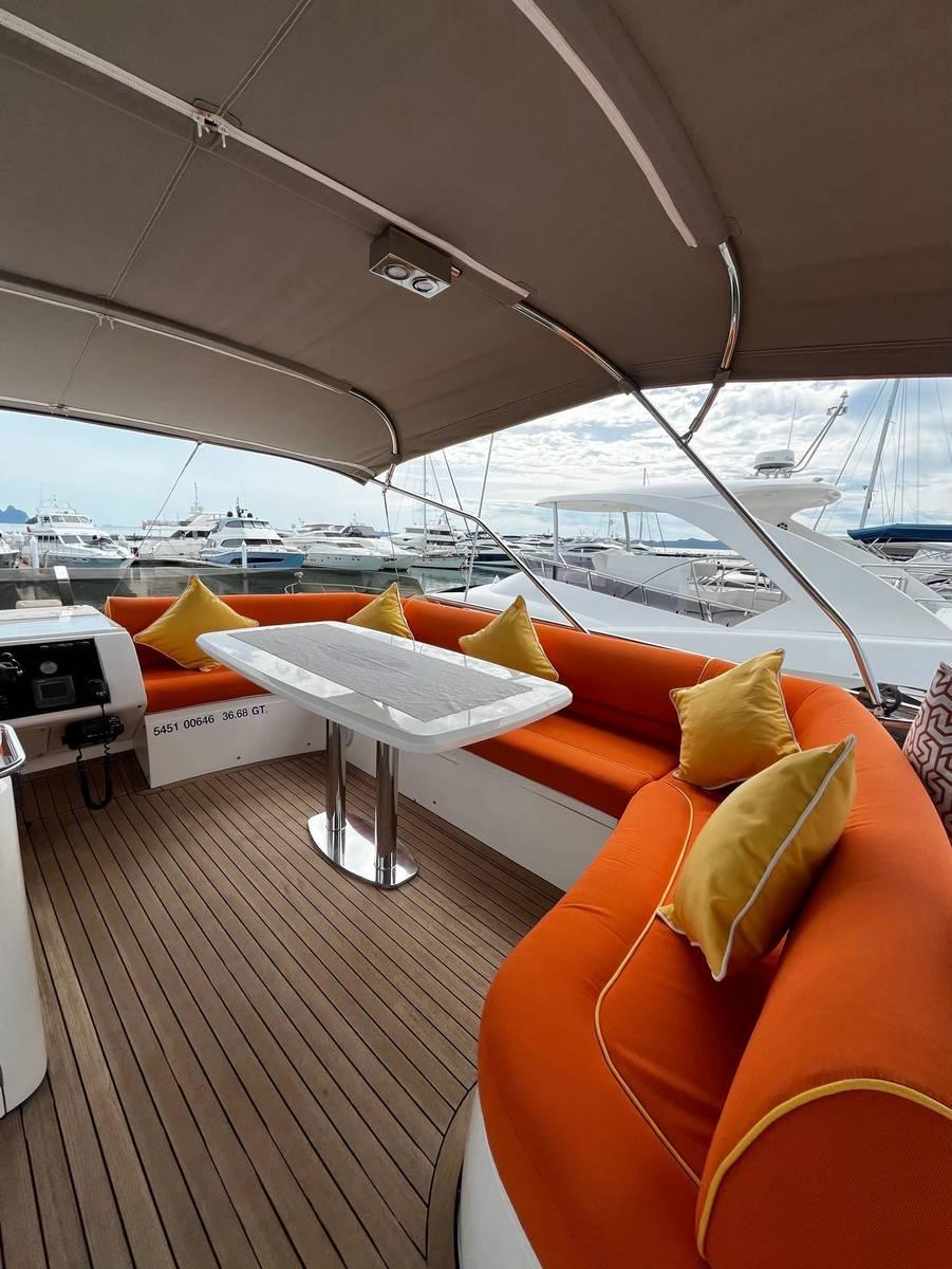 Princess 54