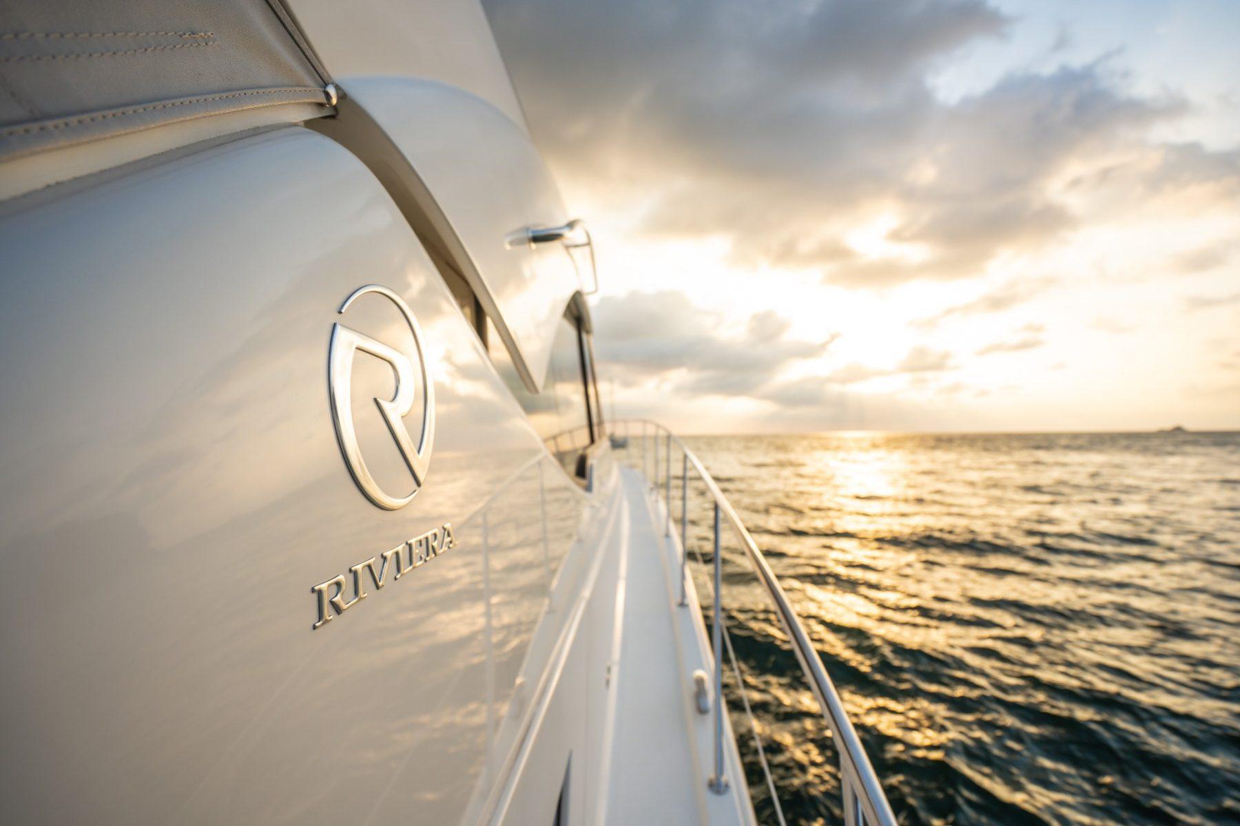 Riviera 58