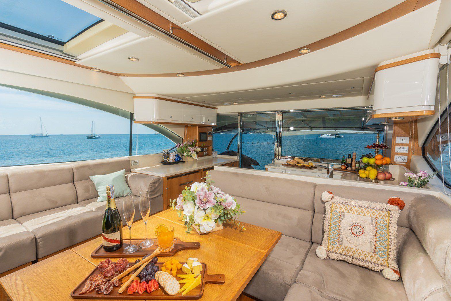 Riviera 58