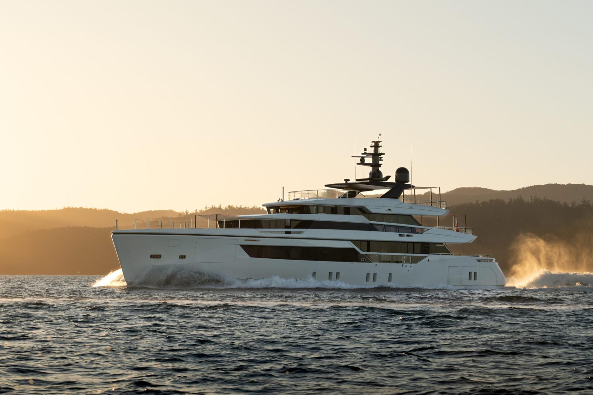 Sanlorenzo 44m Alloy