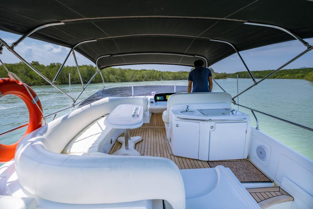 Sealine T51