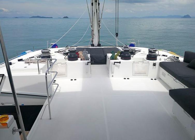 Lagoon 620 Six Degrees