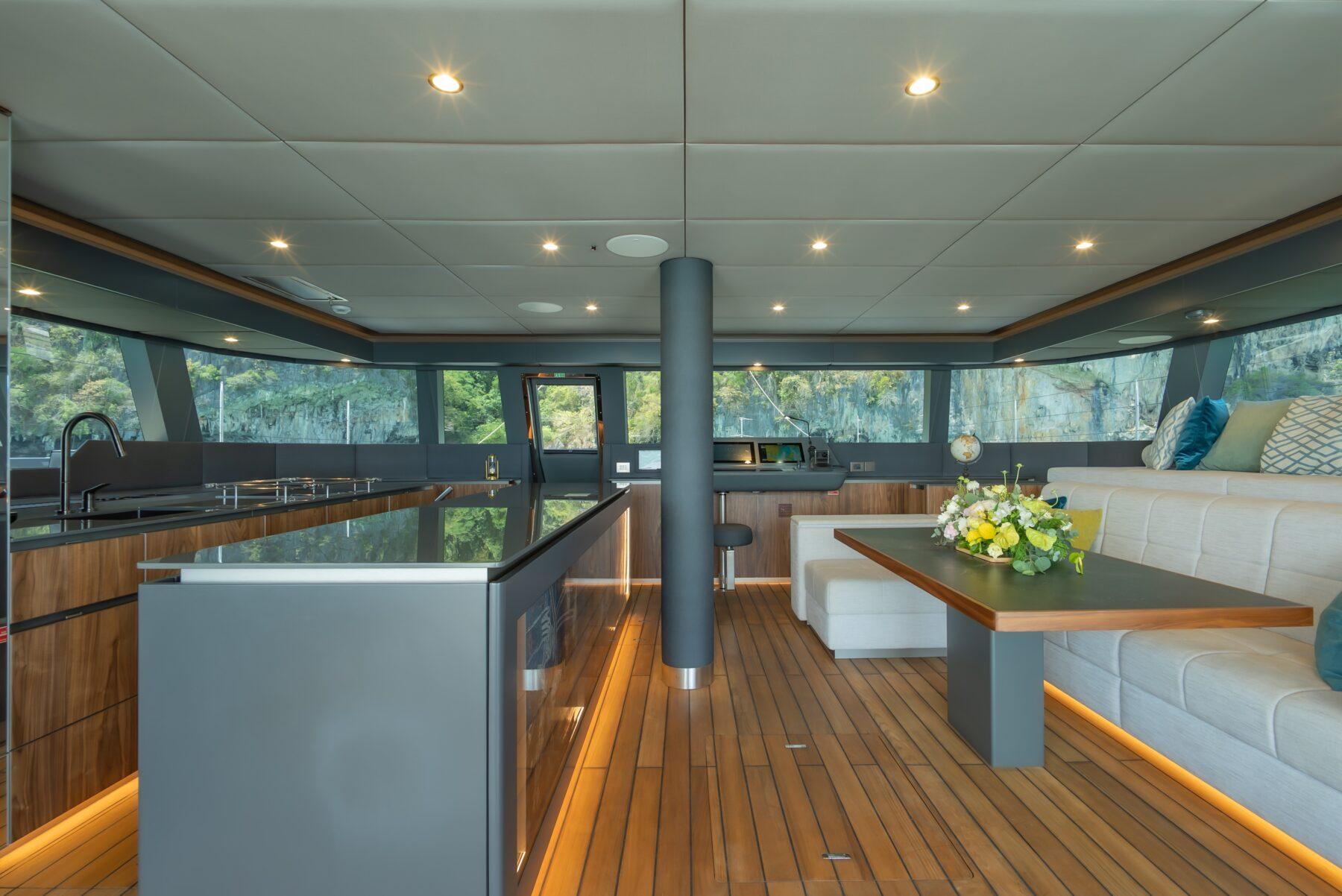 Sunreef 60 Eco
