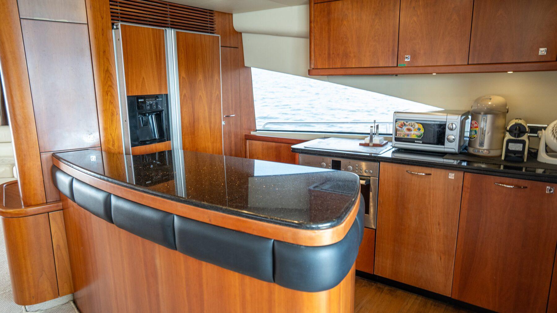 Sunseeker 84