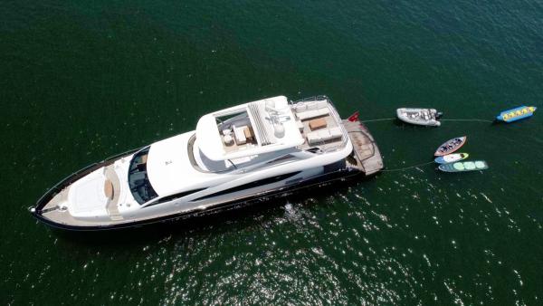 Sunseeker 86 photo 1