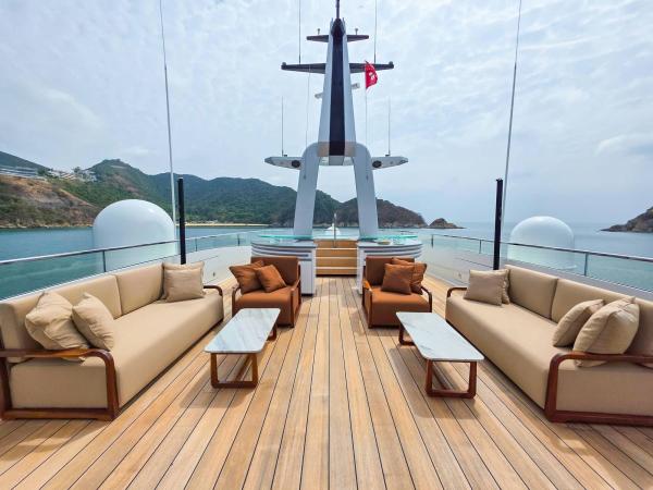 Wider 47M photo 11