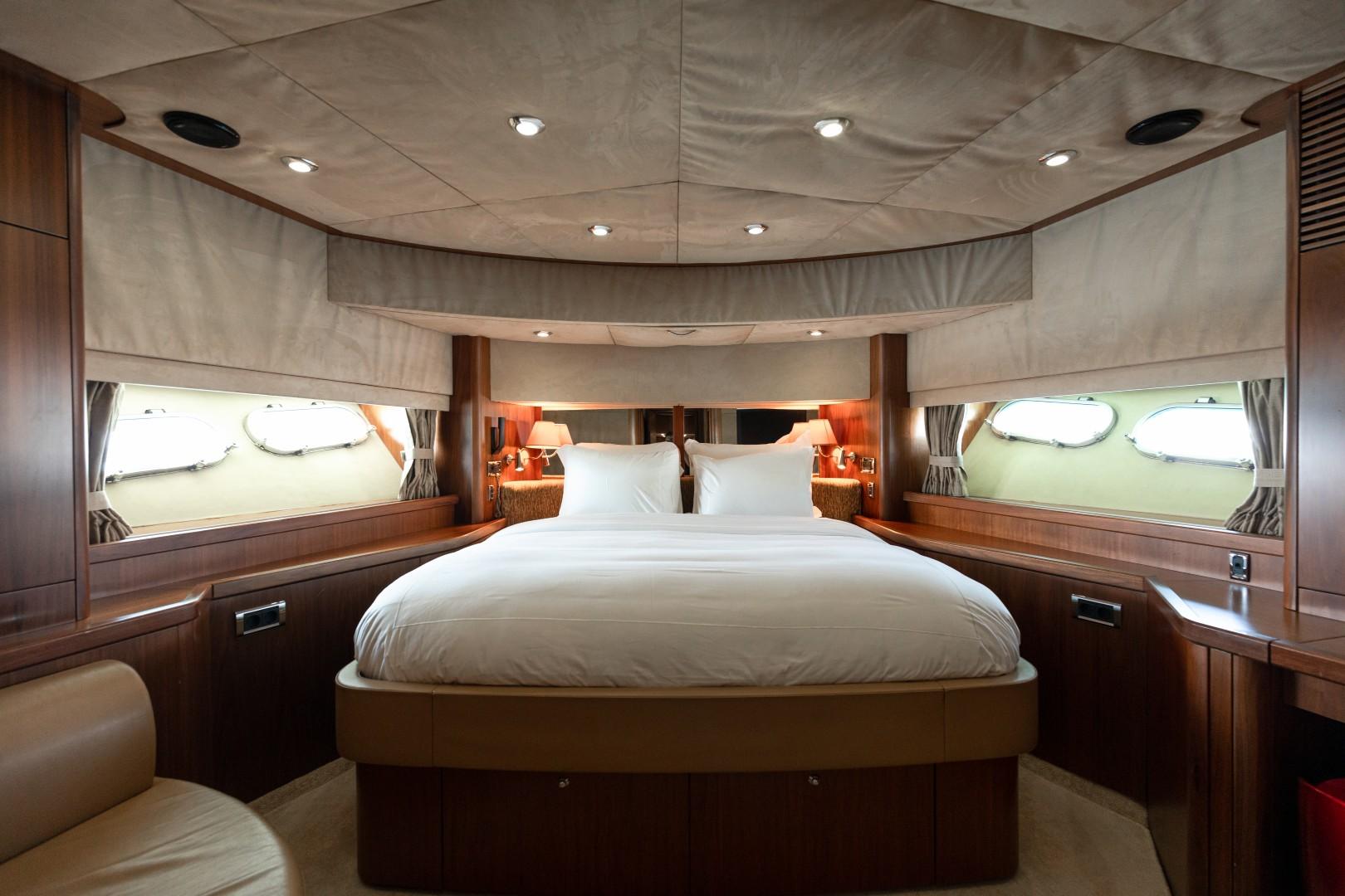 Major Affair Sunseeker 90