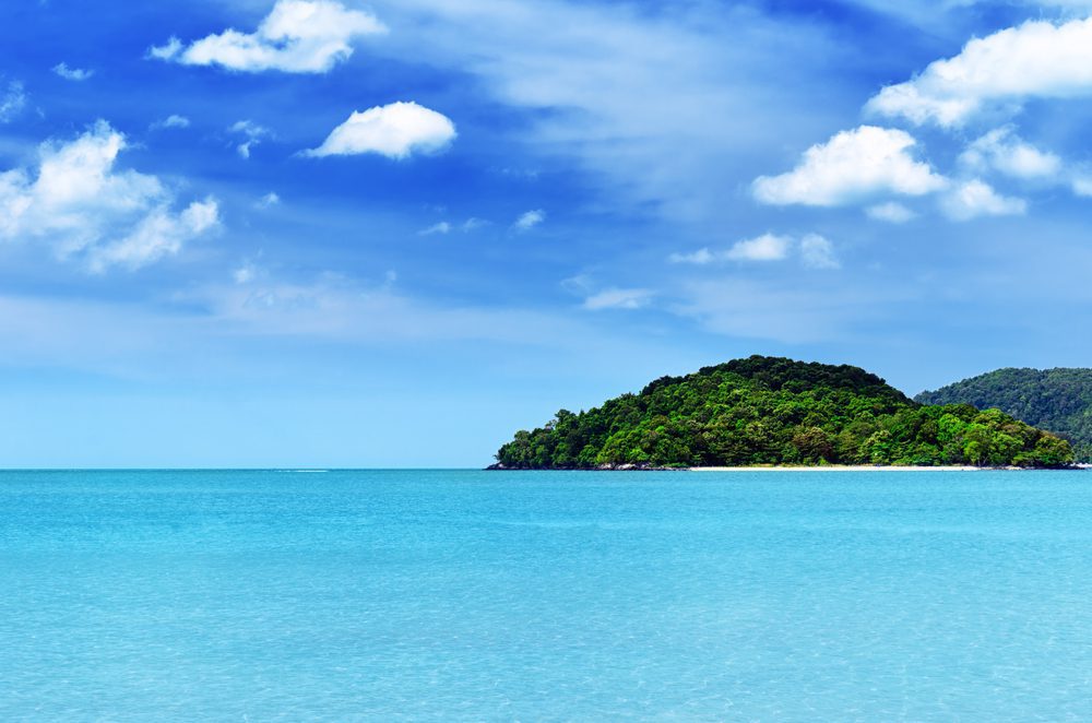 luxury yacht charters malaysia