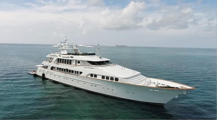 Simpson Marine - Grand Illusion