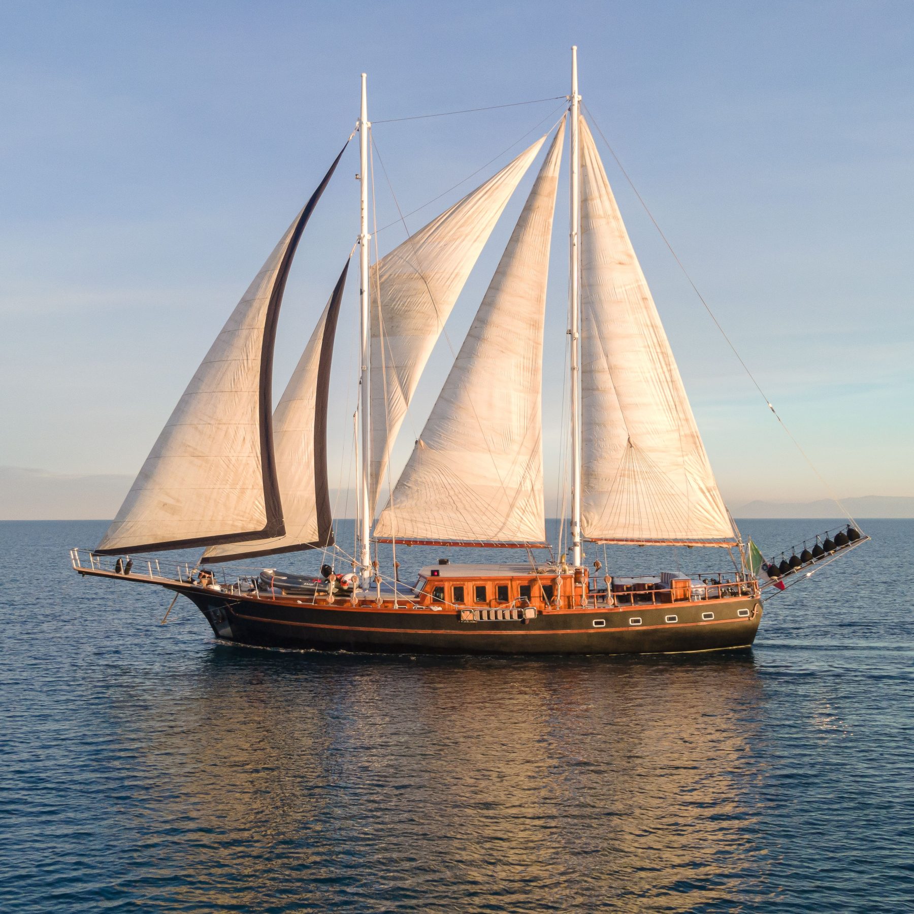 Simpson Marine - Myra