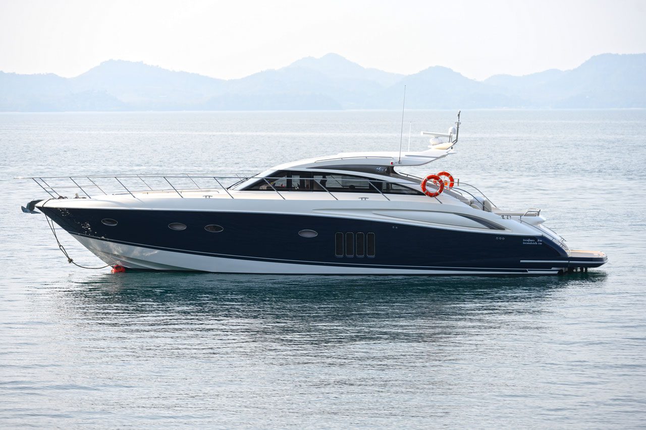 Simpson Marine - Princess V62