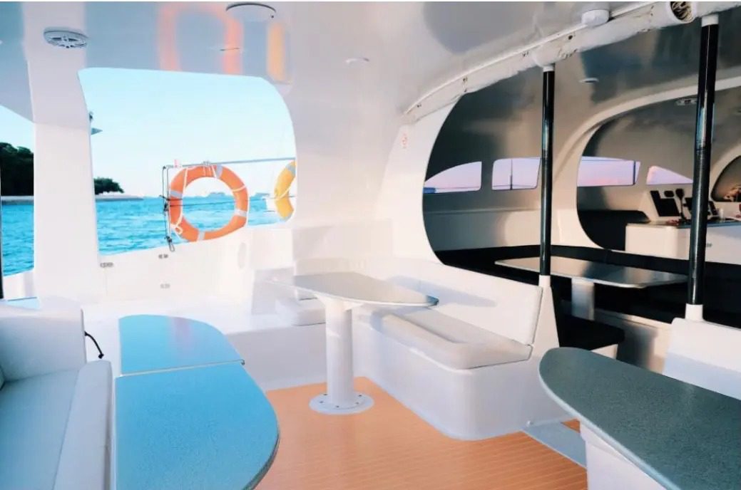 We are offering 10% off the listed price for bookings made on any two Maserati Yachts when you book between 1 – 30 November.