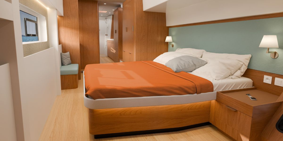 Bali 5.2 aft Owners cabin